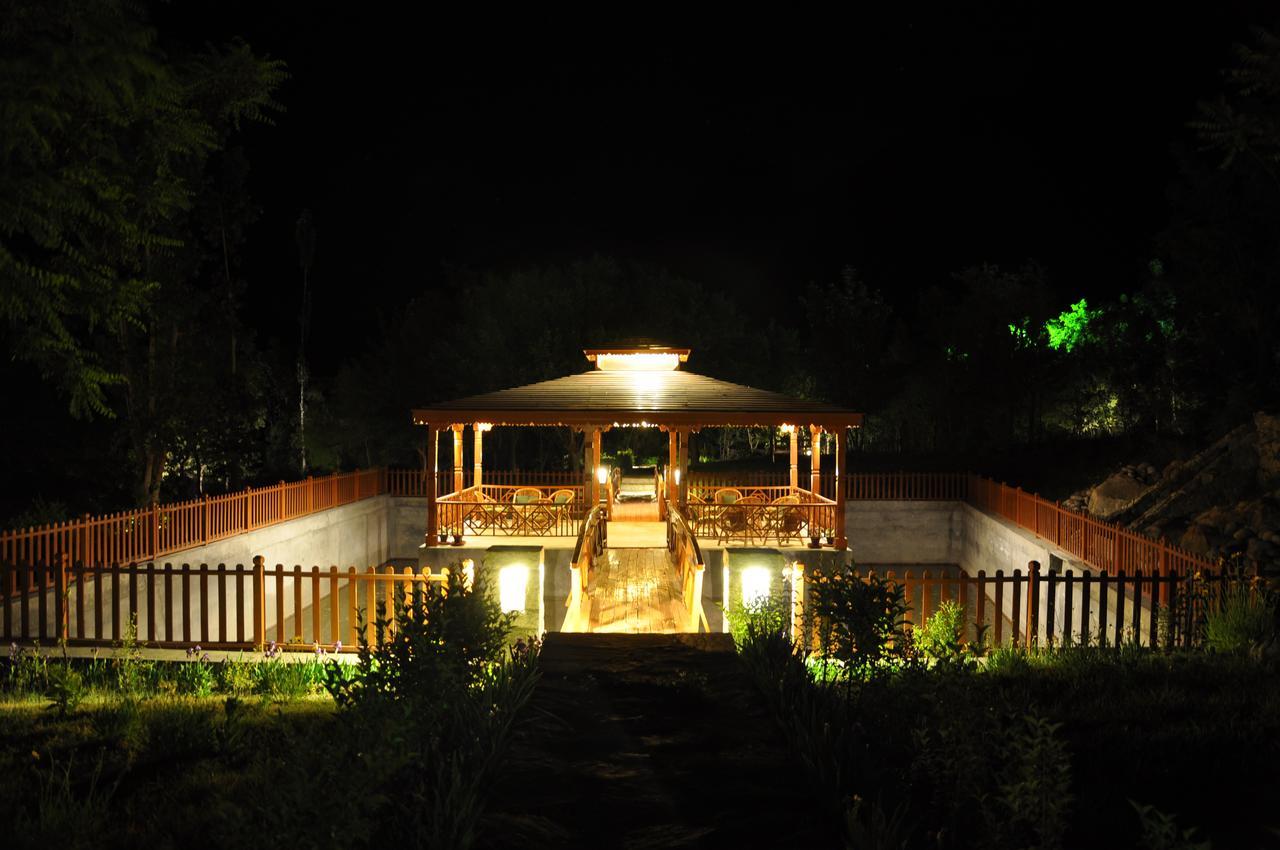 Gilgit Serena Hotel Dış mekan fotoğraf
