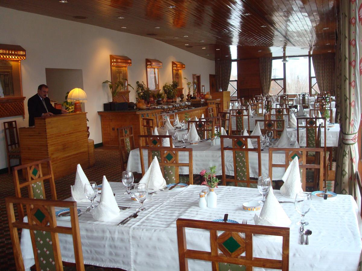 Gilgit Serena Hotel Dış mekan fotoğraf