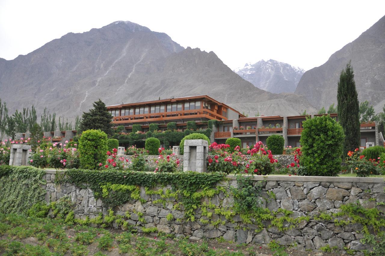 Gilgit Serena Hotel Dış mekan fotoğraf