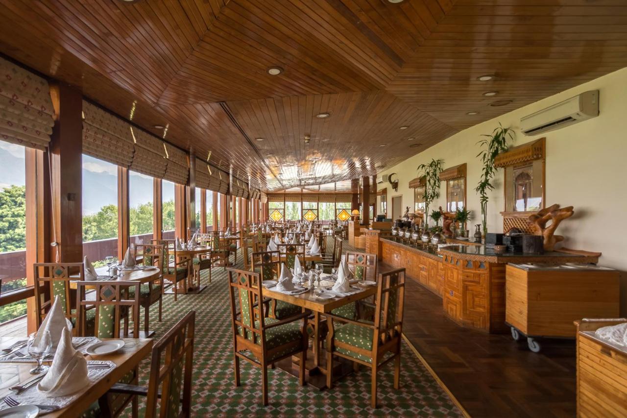 Gilgit Serena Hotel Dış mekan fotoğraf