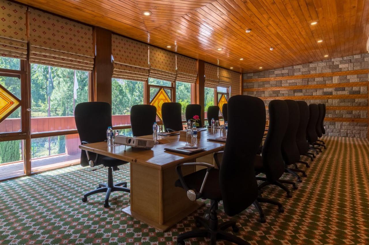 Gilgit Serena Hotel Dış mekan fotoğraf