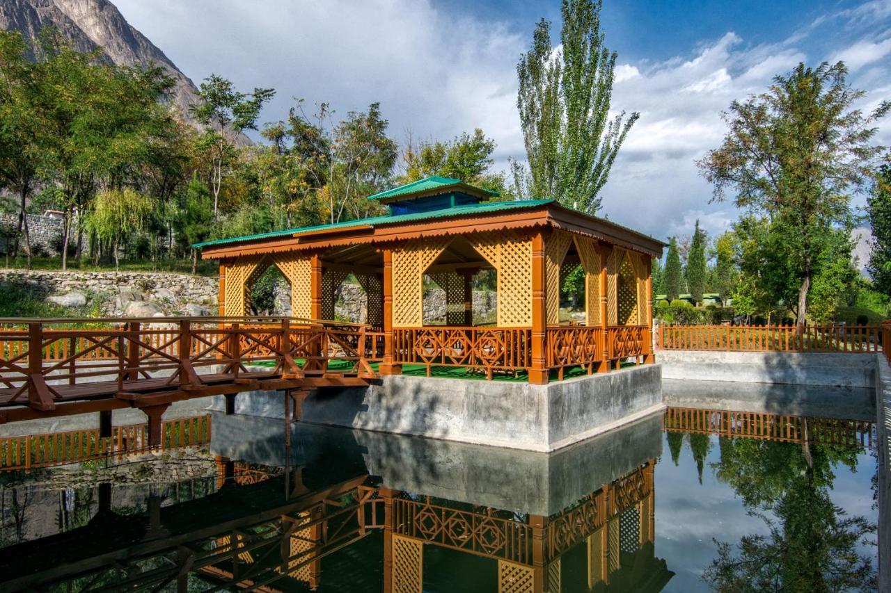 Gilgit Serena Hotel Dış mekan fotoğraf