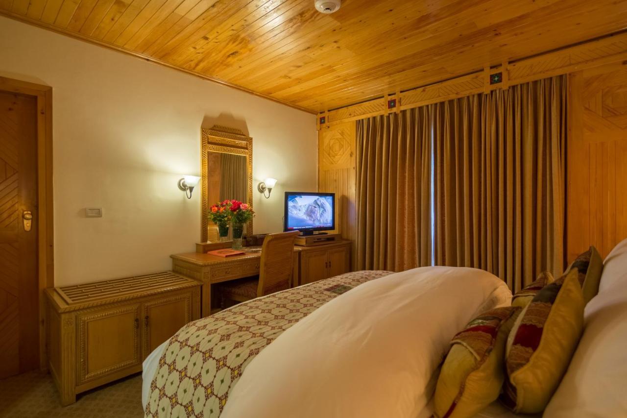 Gilgit Serena Hotel Dış mekan fotoğraf